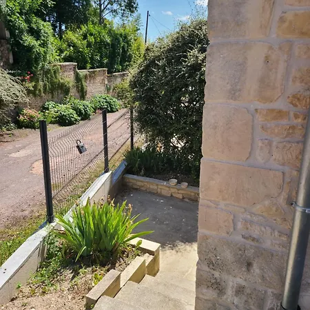 Maison En Pierre De Caen Charmante Et Confortable Et Sa Terrasse Privative Entre Terre Et *