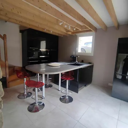 Maison En Pierre De Caen Charmante Et Confortable Et Sa Terrasse Privative Entre Terre Et Bretteville-sur-Odon